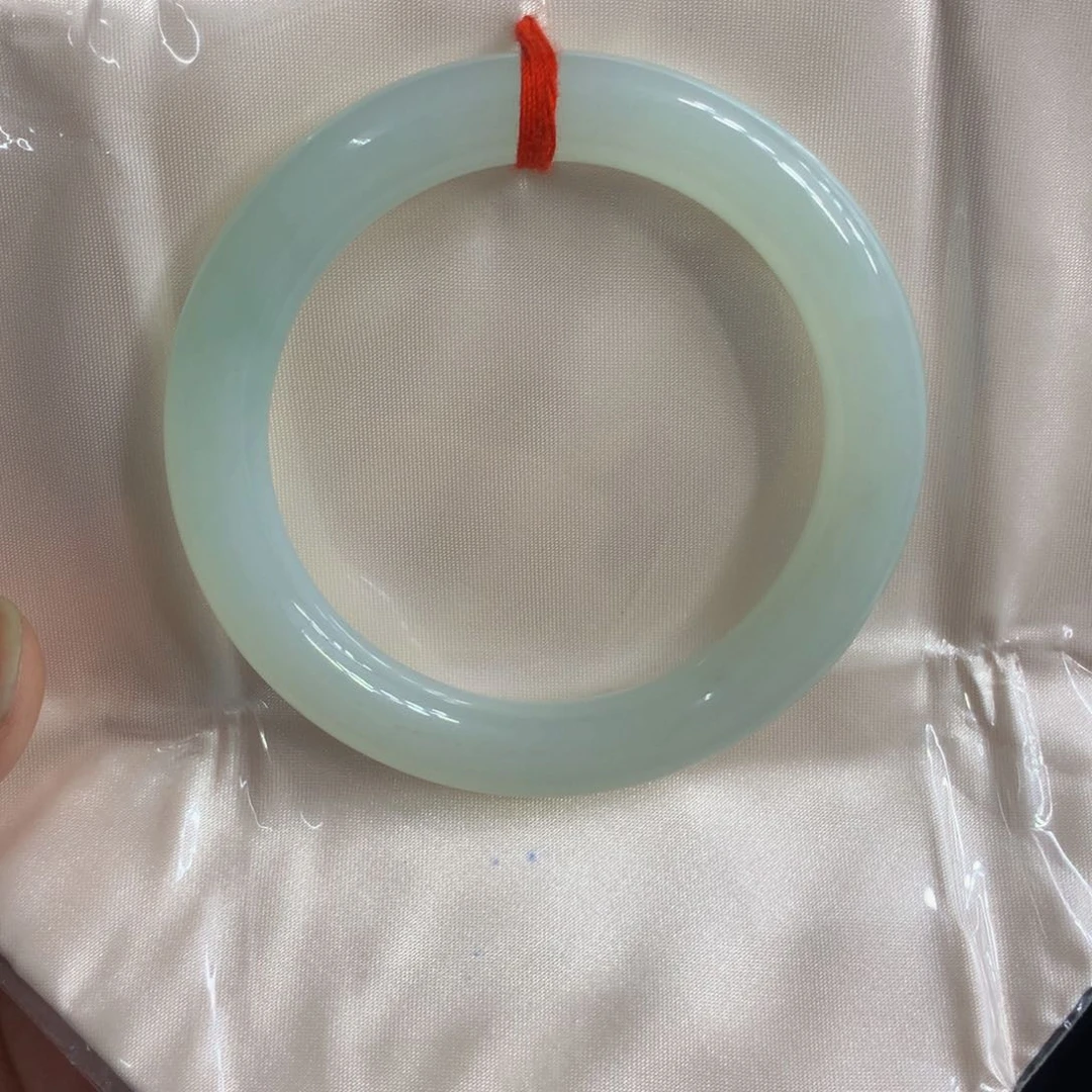 未镶嵌手镯（圆镯）翡翠翡翠手镯