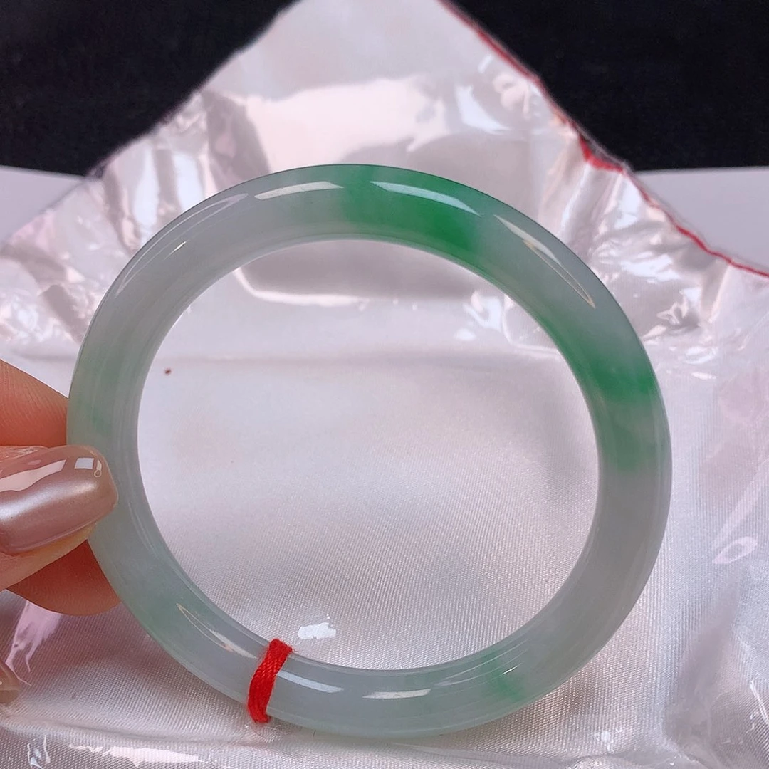 【闪购商品】翡翠手镯未镶嵌56+圆条手镯