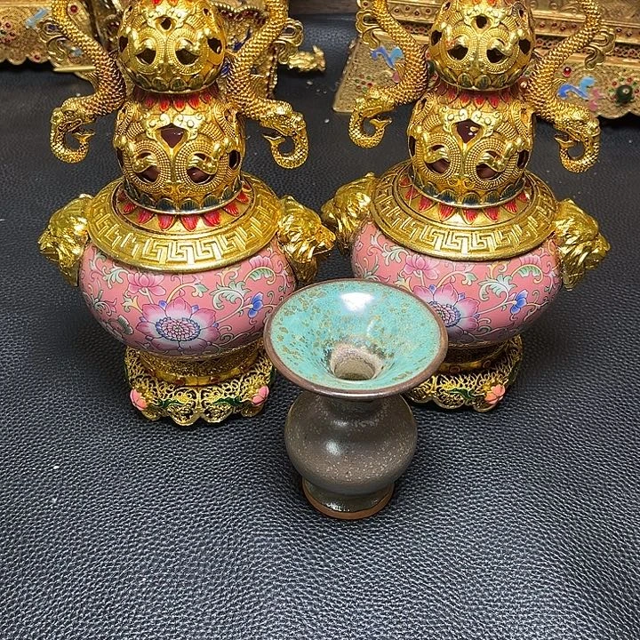 l***h杯子瓷大哥你好请问下