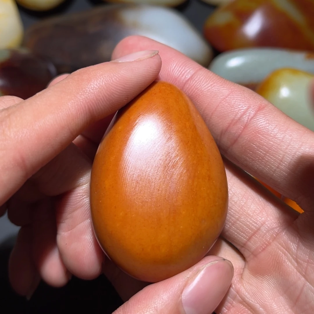 和田玉未镶嵌珠宝奇石