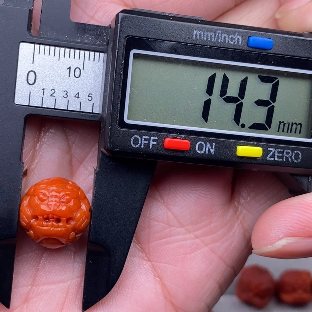 南红玛瑙配饰未镶嵌?****忆有瑕疵清仓特惠