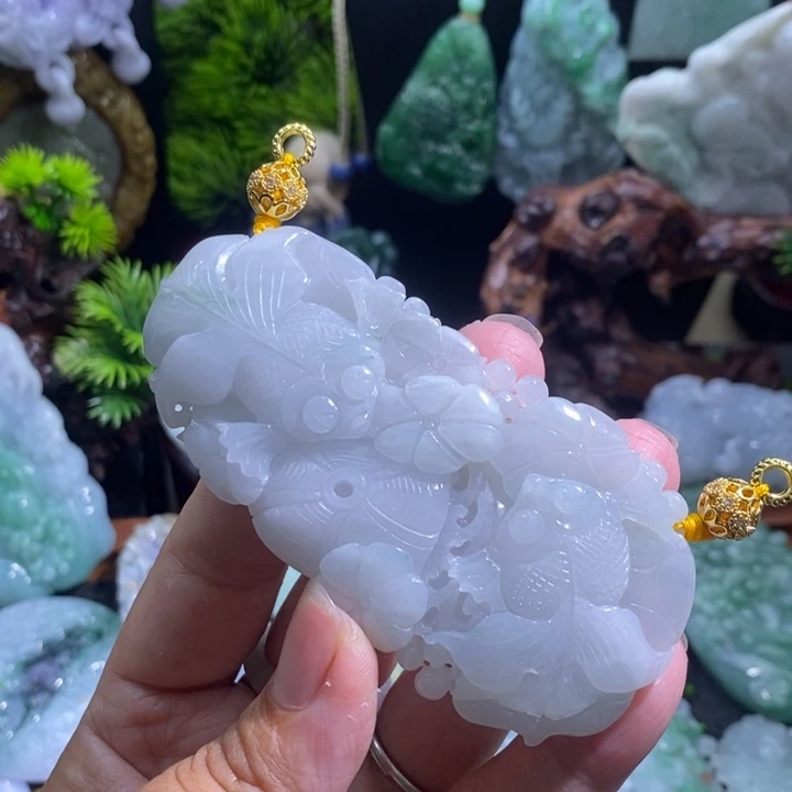 【闪购商品】颈饰未镶嵌翡翠鱼