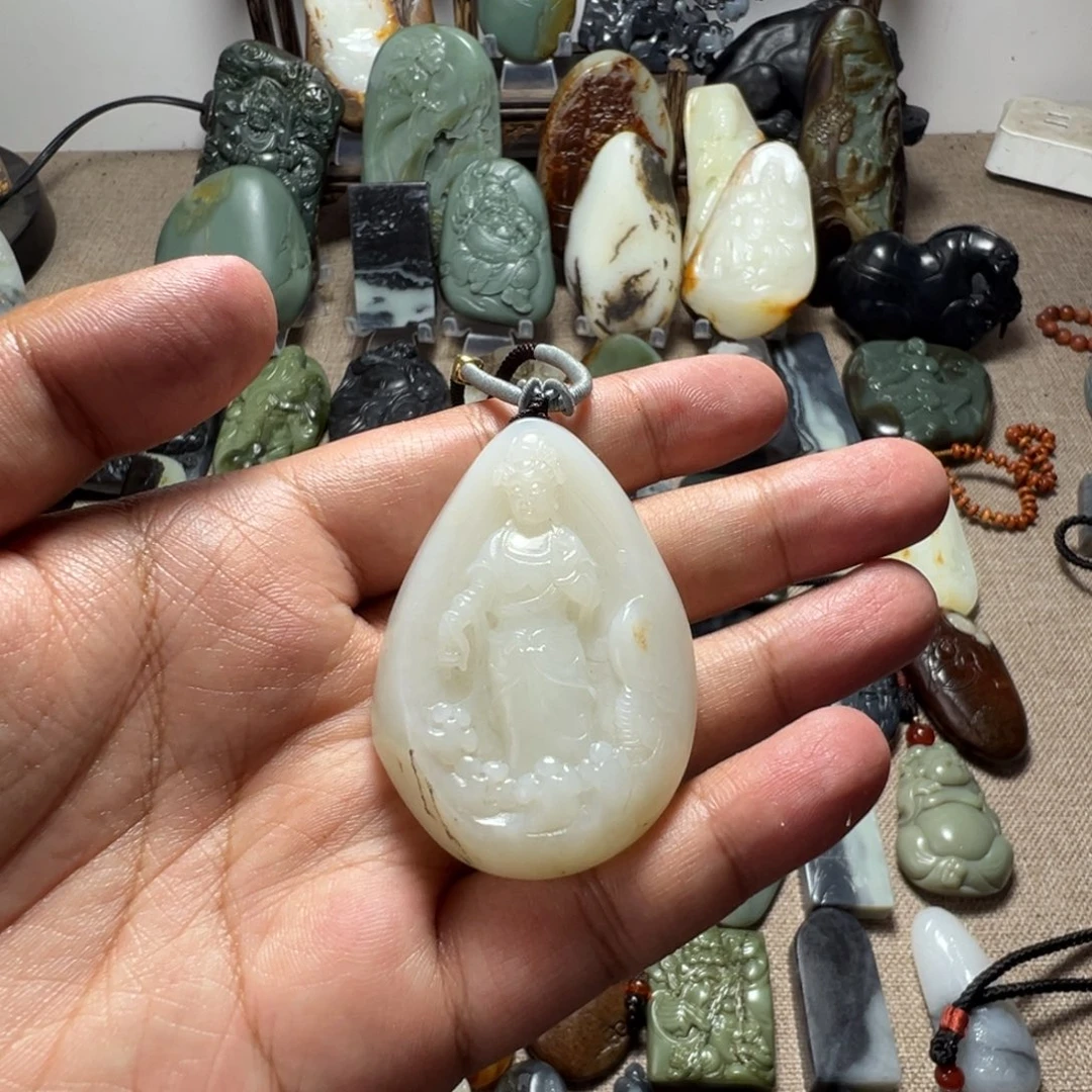 和田玉未镶嵌挂件明**月普贤菩萨