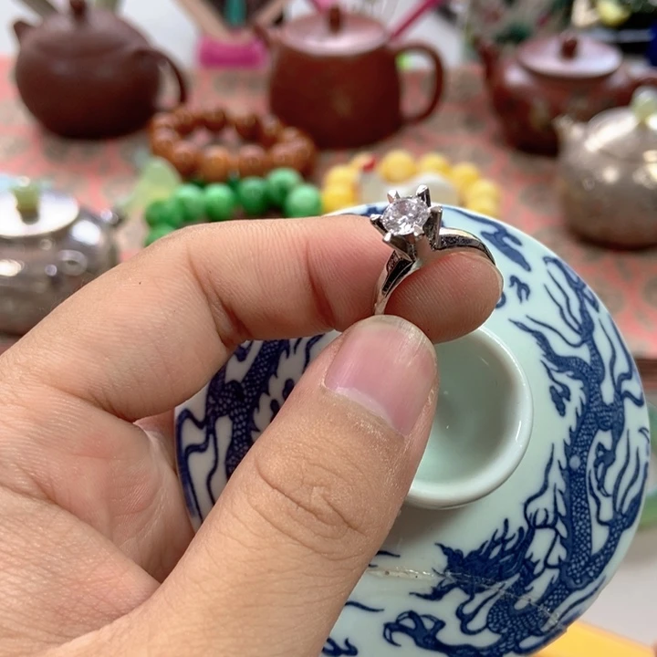 瓷片哈哈哈哈哈哈哈给哈哈