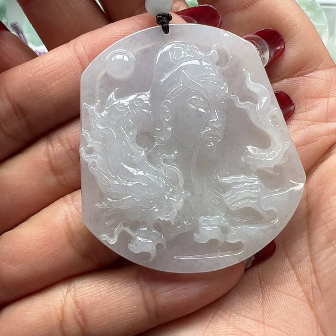 翡翠颈饰未镶嵌御龙关公