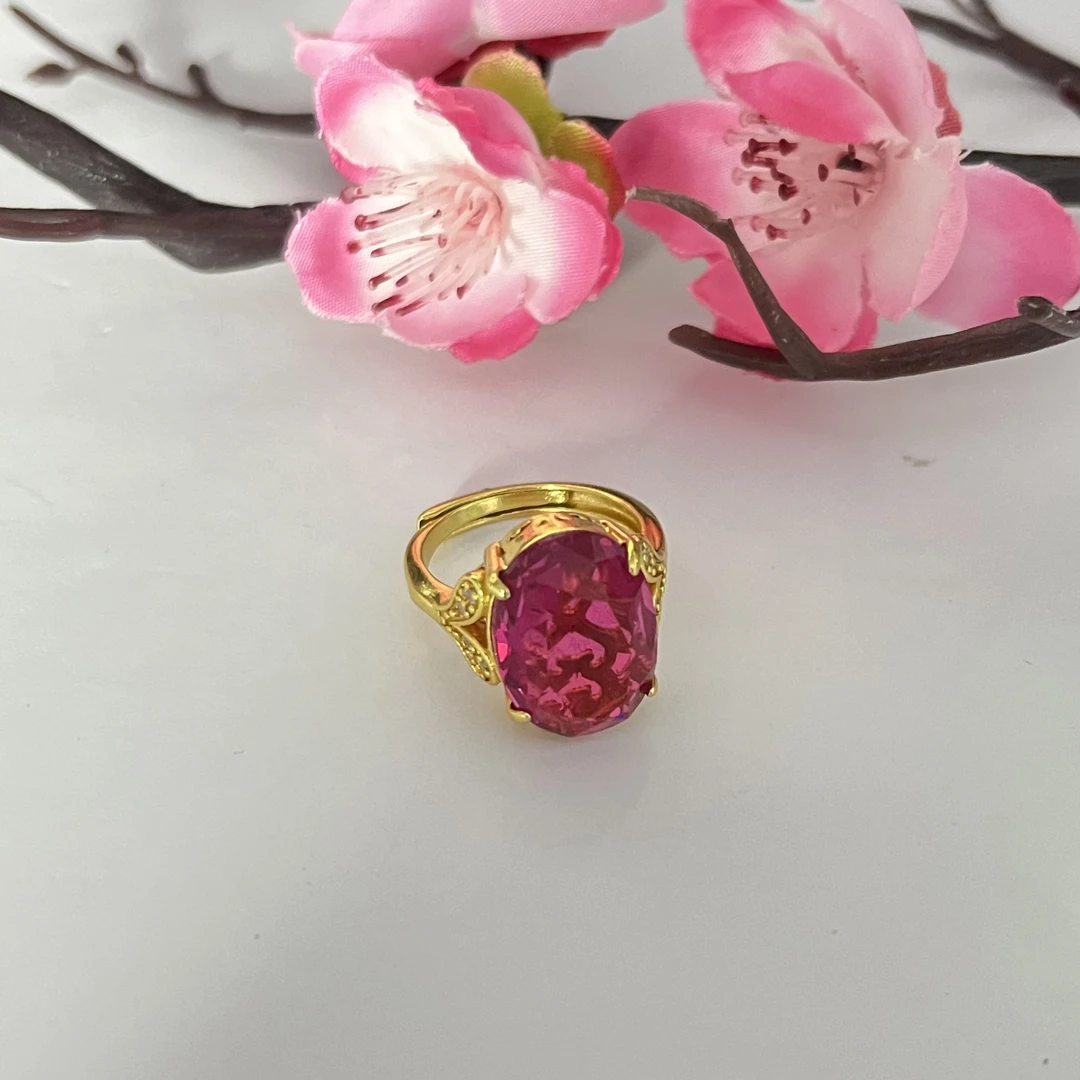 戒指 典藏品 粉色时尚款