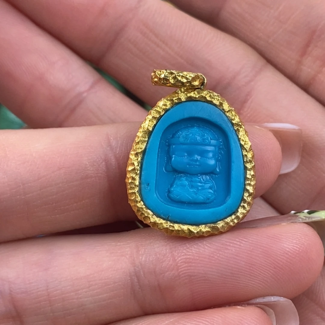 绿松石未镶嵌。宝宝佛