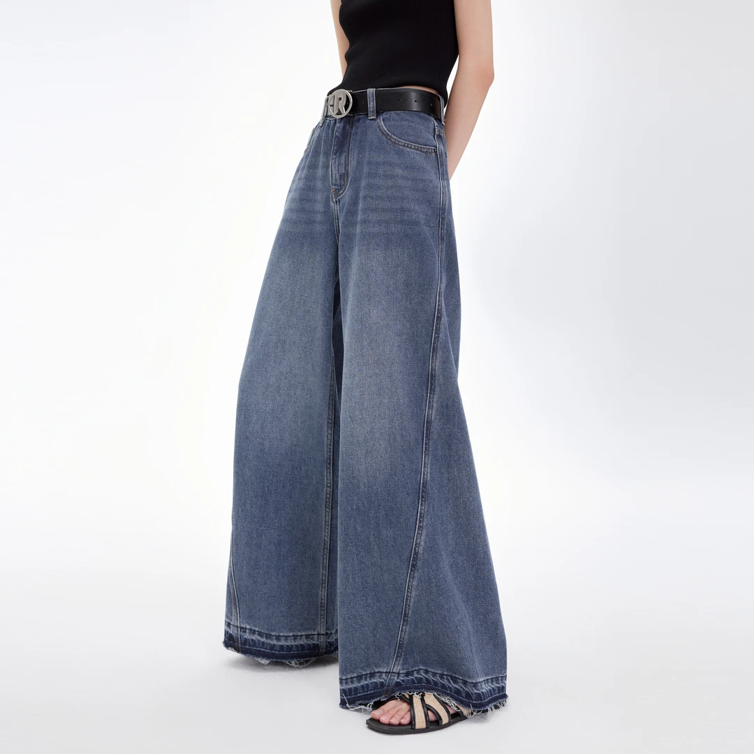 可可尼cocoon蓝色直筒裤时尚女士牛仔裤2025春夏新款通勤宽松裤子