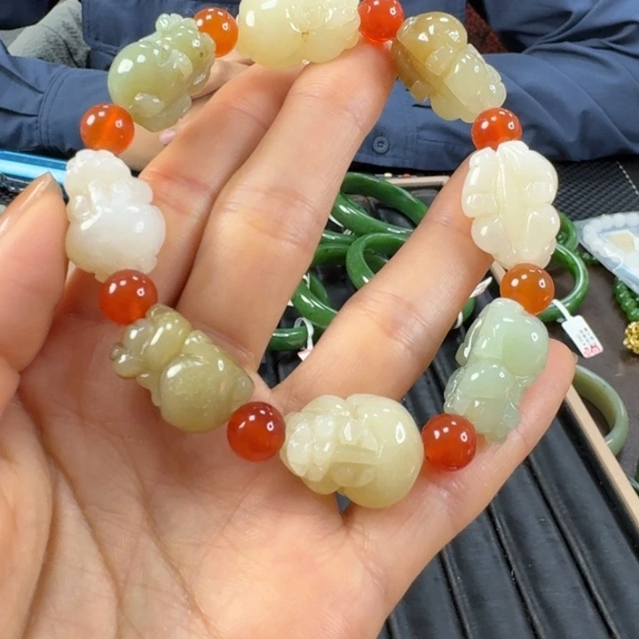 未镶嵌手链和田玉