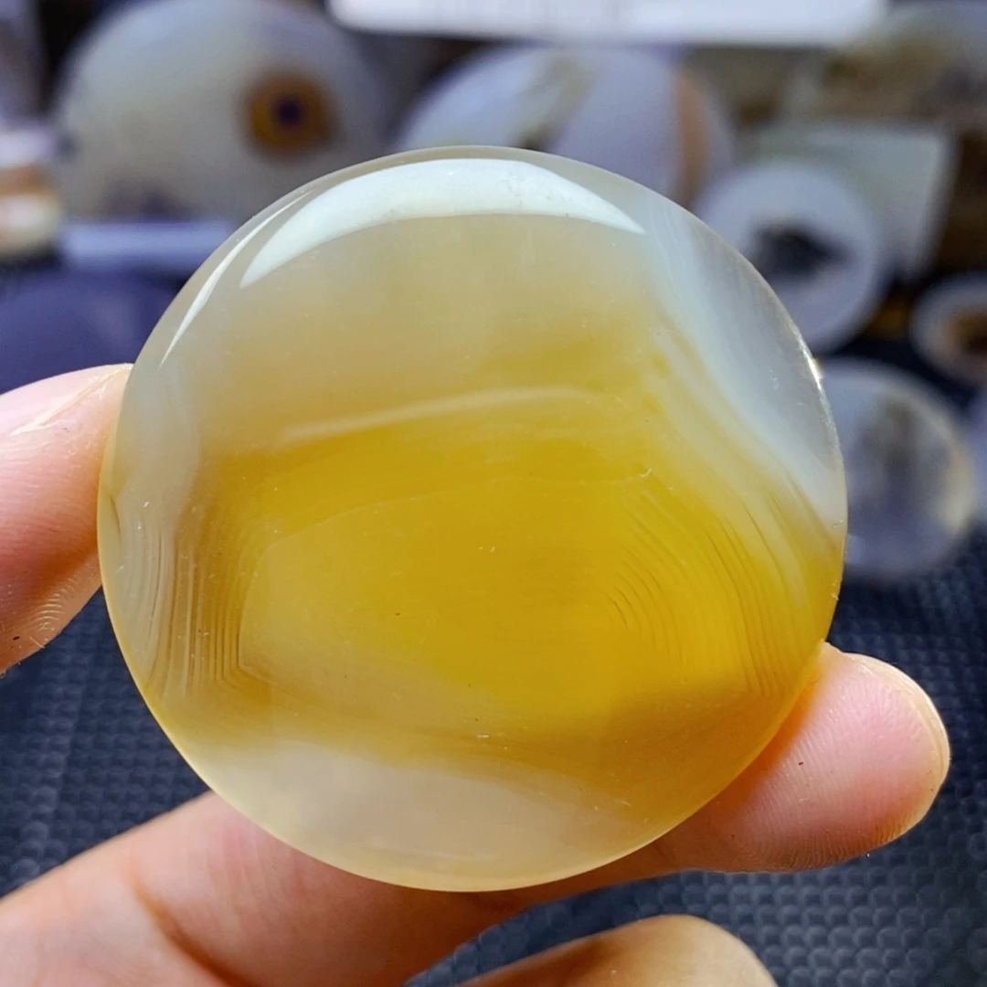 玛瑙/玉髓未镶嵌珠宝奇石