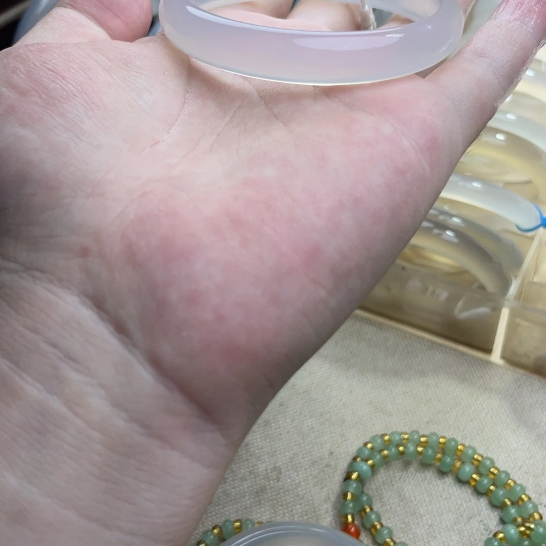 ？***！玛瑙/玉髓手镯合金