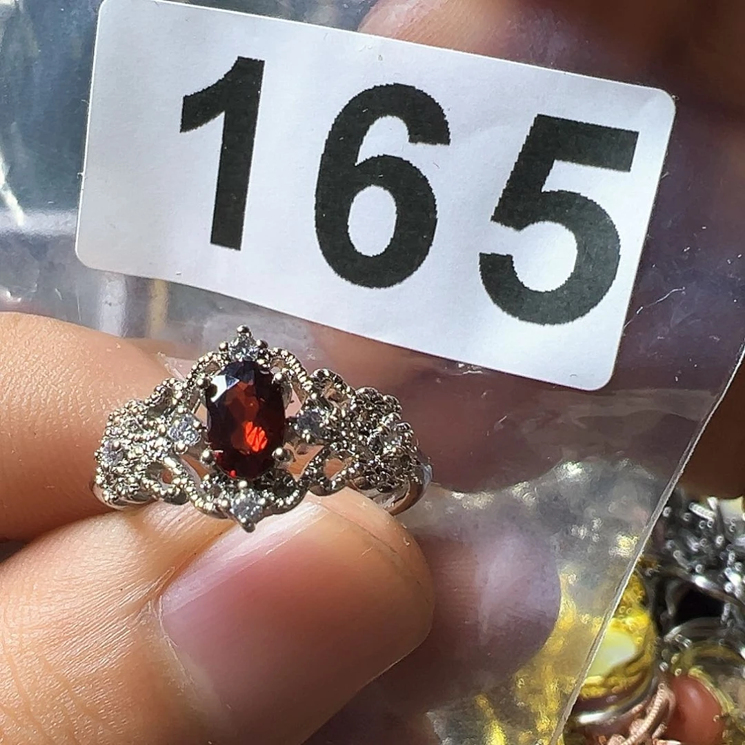 石榴石戒指未镶嵌