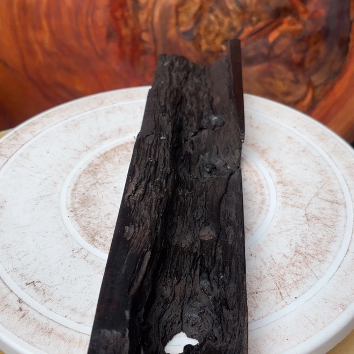 大叶紫檀（黑酸枝木类）