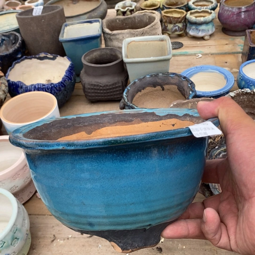 126号花盆内17.5高11瑕疵