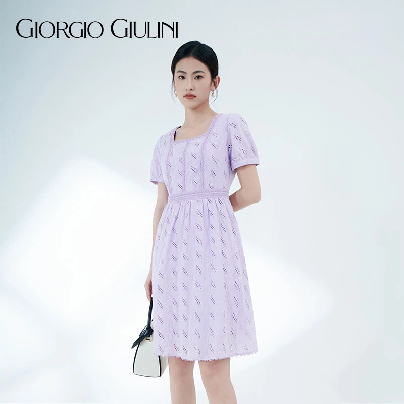 庄姿妮新款纯色清新花纹连衣裙N4A3