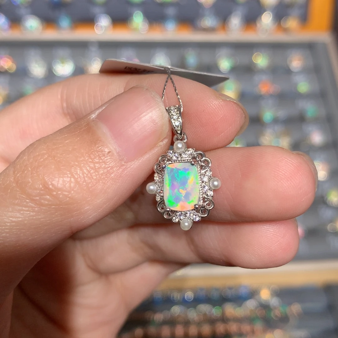 银S925镶嵌欧泊欧泊吊坠y