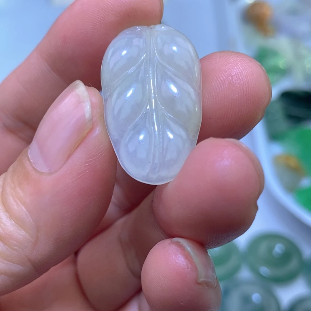 定制翡翠未镶嵌叶子
