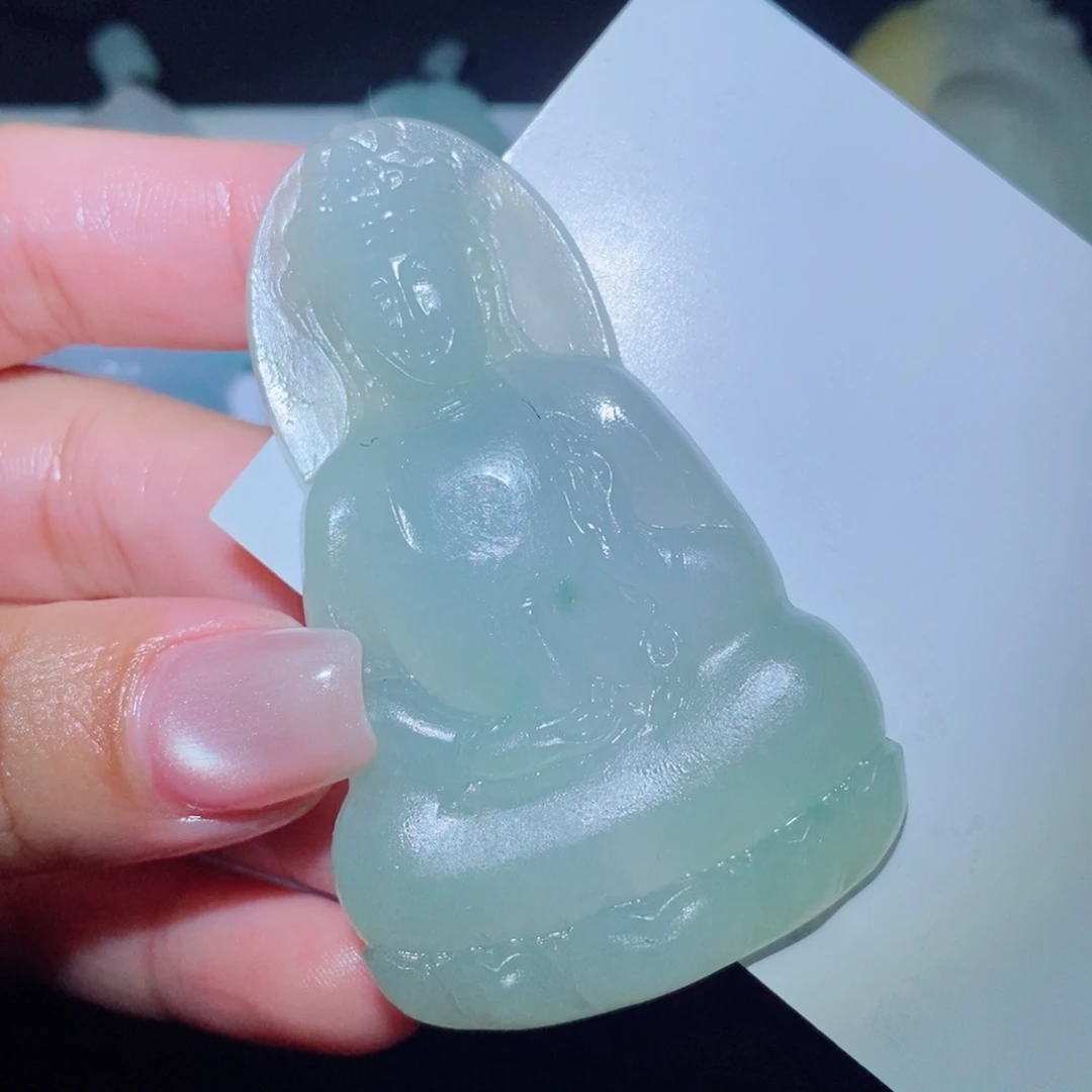 定制翡翠未镶嵌吊坠