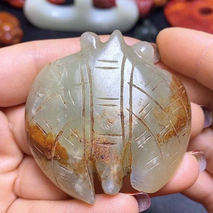 和田玉（糖玉）挂件未镶嵌