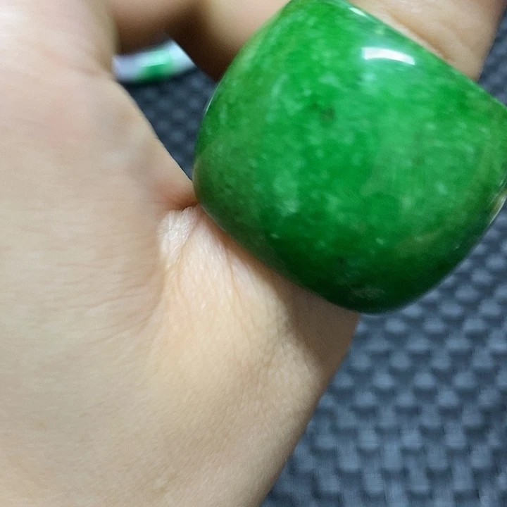 龙脊菩提吊坠一个