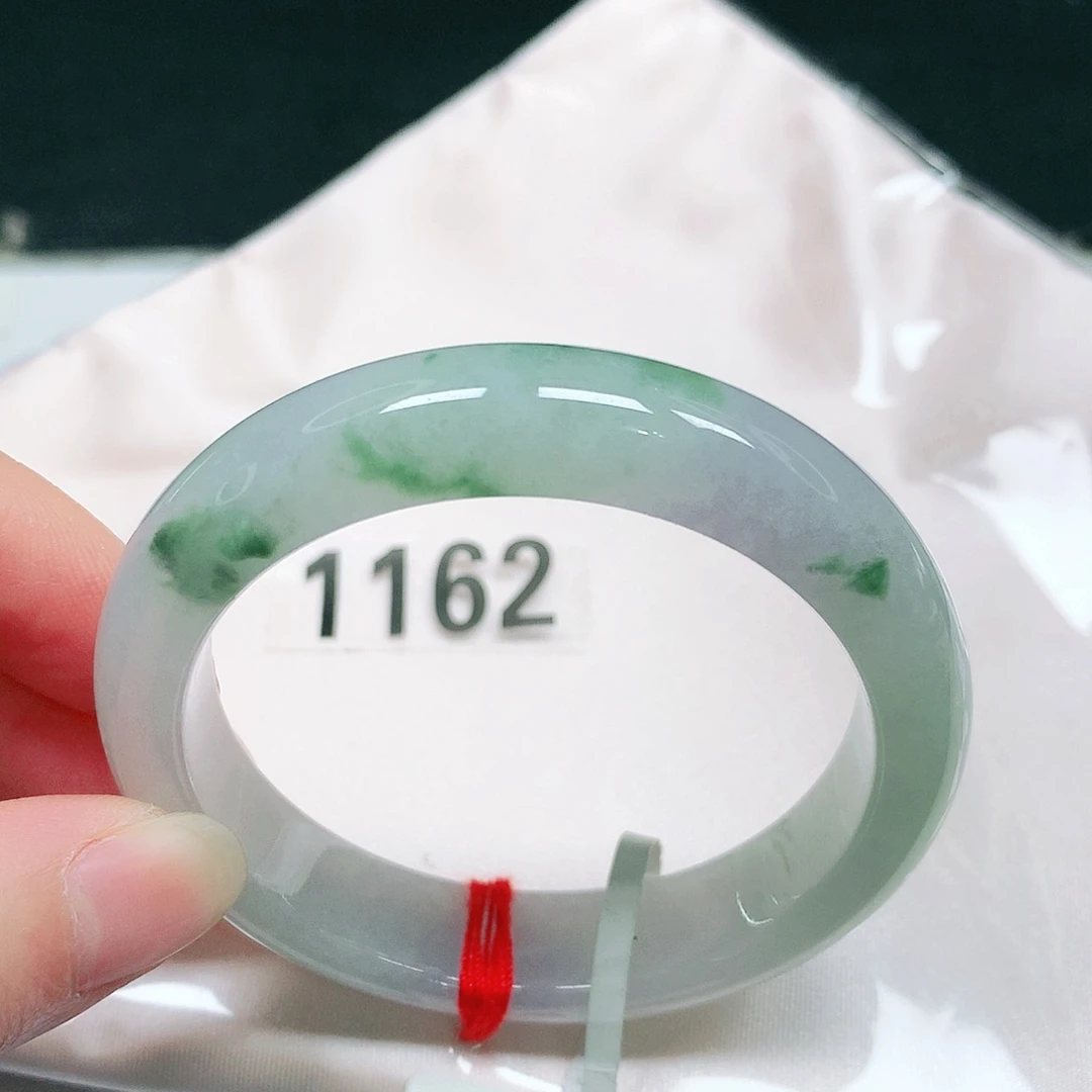 翡翠未镶嵌手镯43 号翡翠手镯