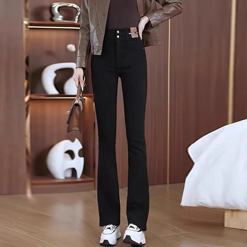 高腰修身显瘦马蹄裤女2025新款秋冬水洗微喇牛仔裤加绒保暖喇叭裤