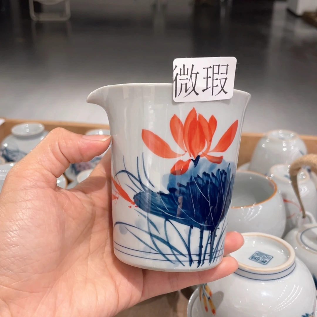 釉下手绘茶具微瑕