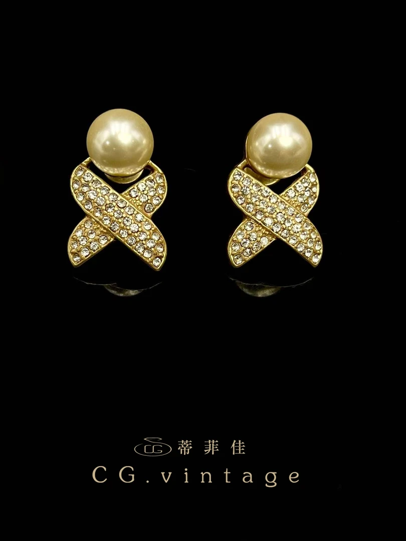 铜合金琉璃耳饰 【劳伦斯】手工气质白色黑色复古vintage重工