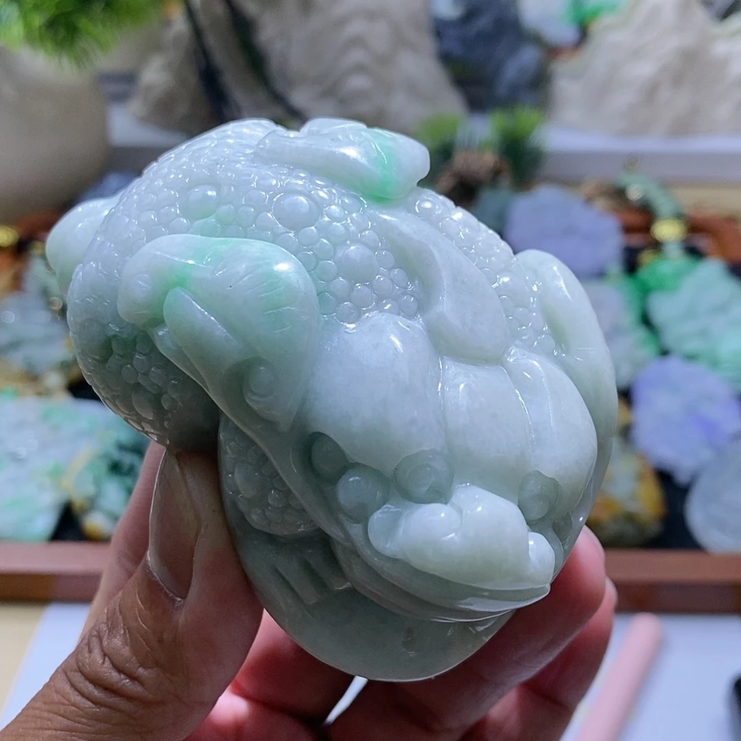 【闪购商品】翡翠颈饰未镶嵌111111111111111