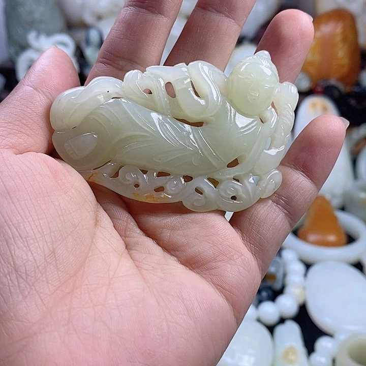 未镶嵌和田玉把件