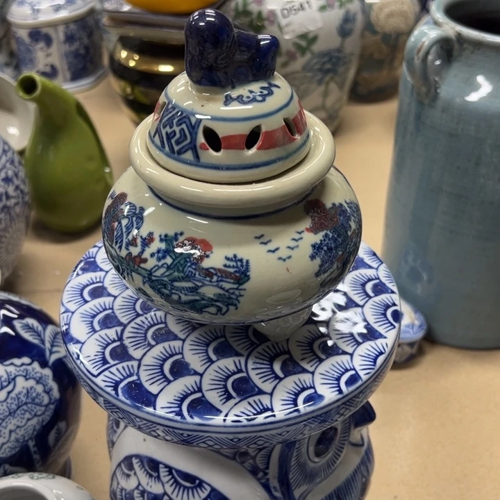 微瑕陶瓶。。。。。。。。。