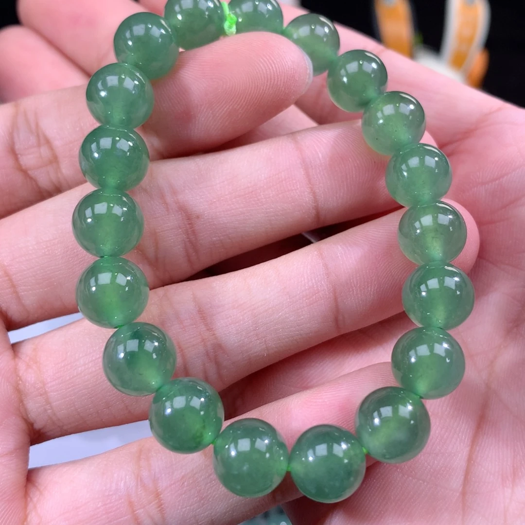 翡翠手链未镶嵌翡翠