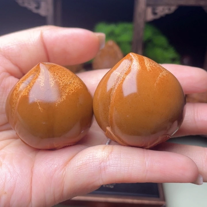 吊坠橄榄核寿桃手球3.7