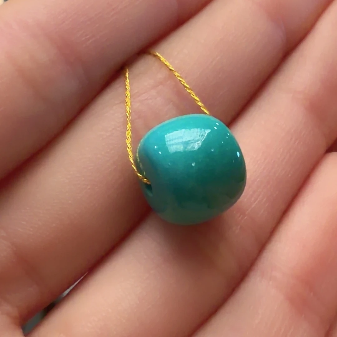 绿松石未镶嵌颈饰