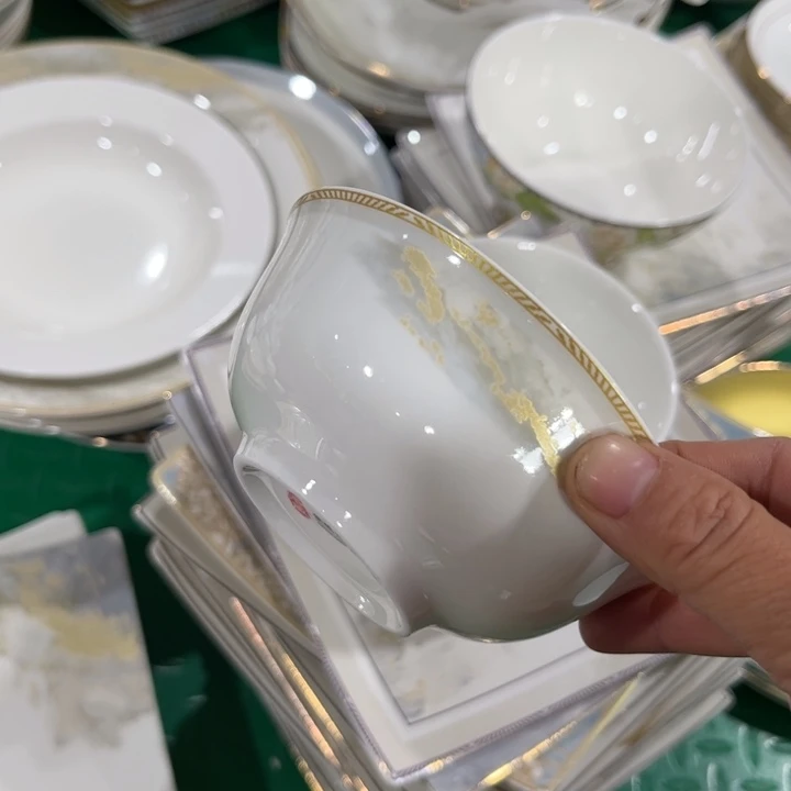 瓷片海岸四寸碗六个微瑕