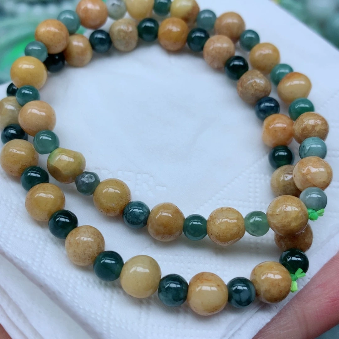 颈饰未镶嵌翡翠手串