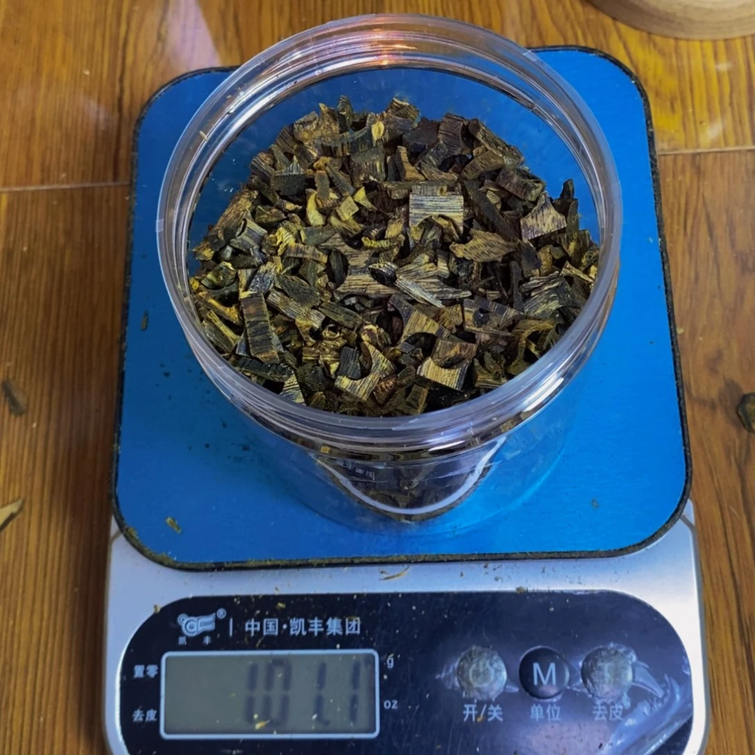 L***V沉香碎屑沉香棋楠沉水罗门黑棋100克