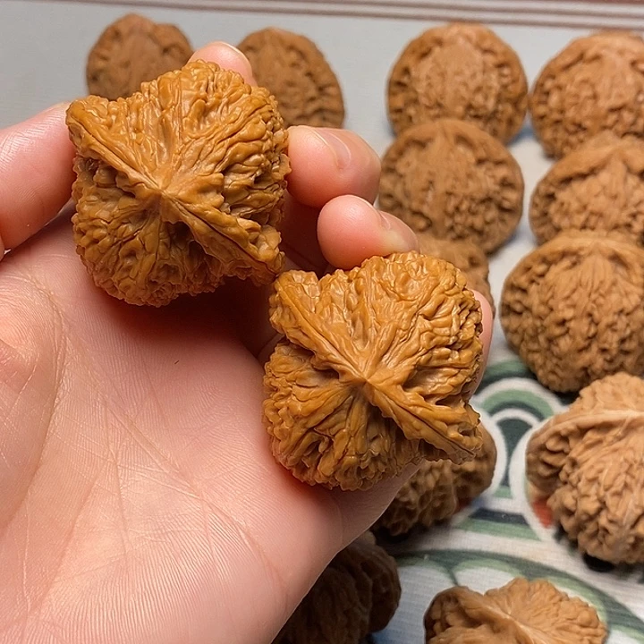 茶***闲吊坠文玩核桃43高炮南疆