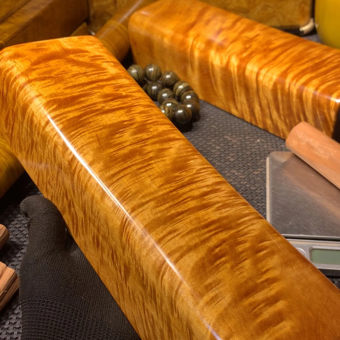 金丝楠飞***影金丝楠木枕头