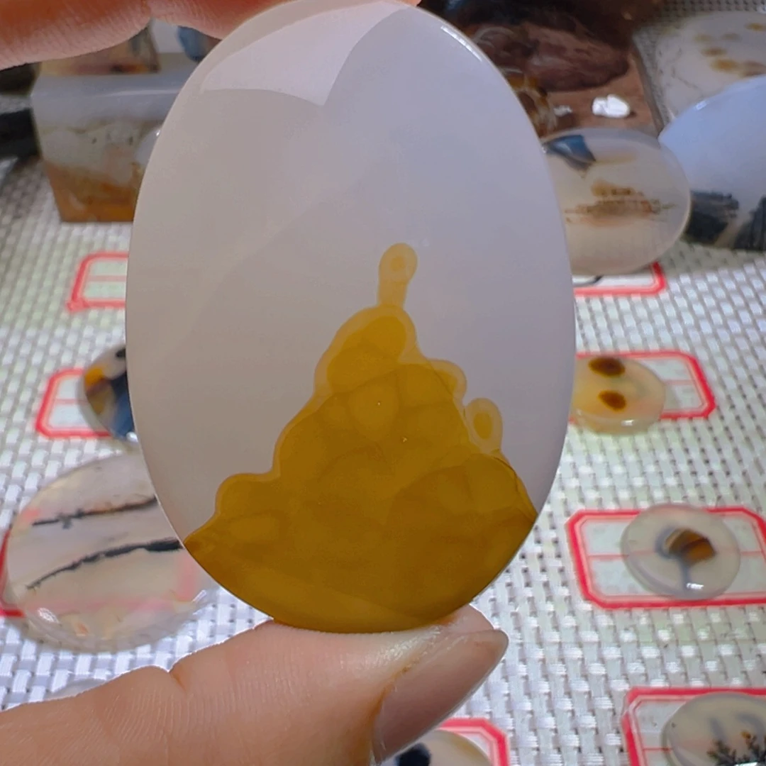 用***9玛瑙/玉髓颈饰未镶嵌