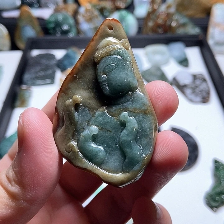 翡翠未镶嵌颈饰翡翠a货