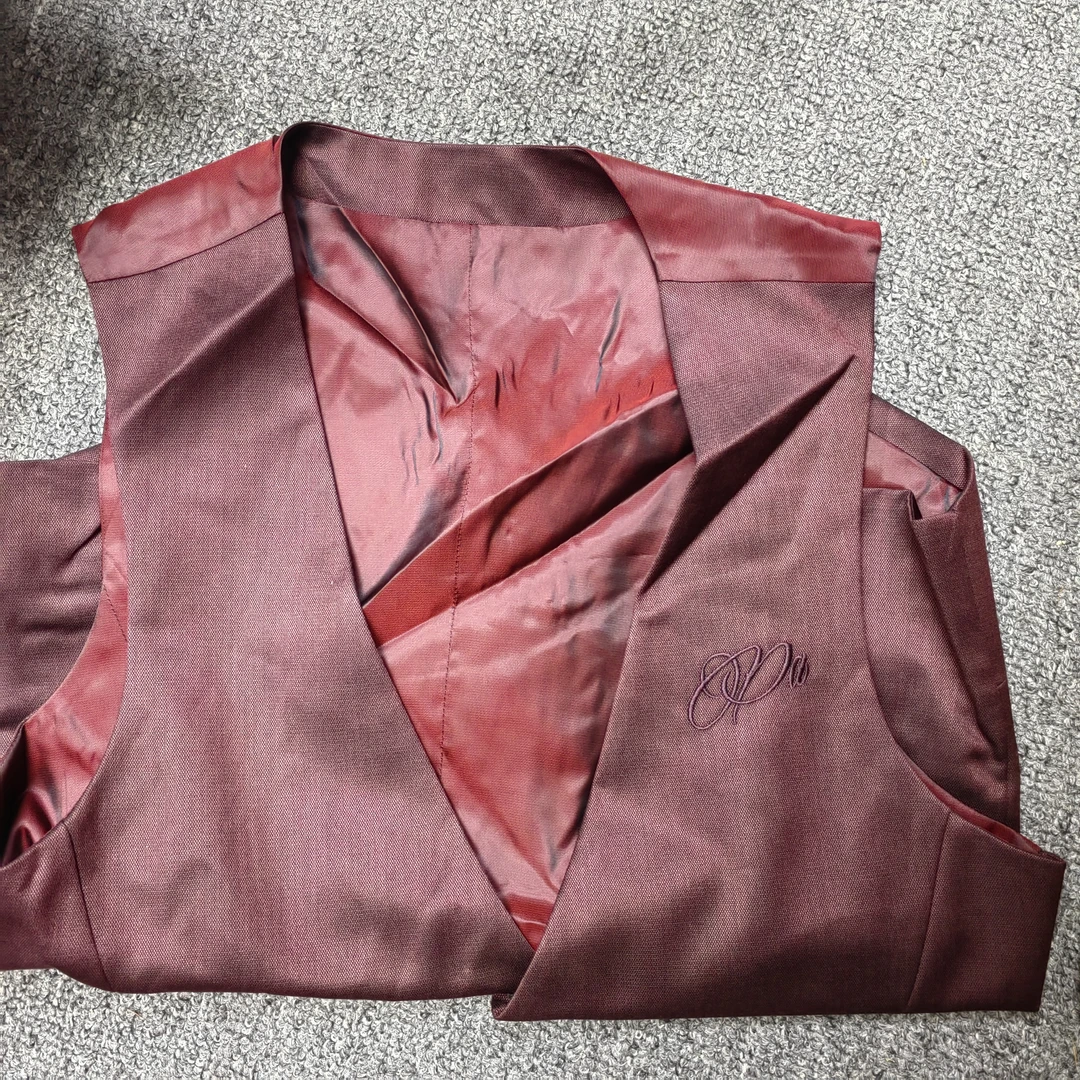 1064073964M高品质男装男士马甲 35号箱