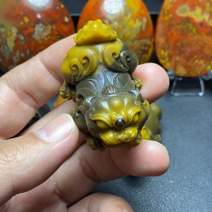 玛瑙/玉髓颈饰未镶嵌君*