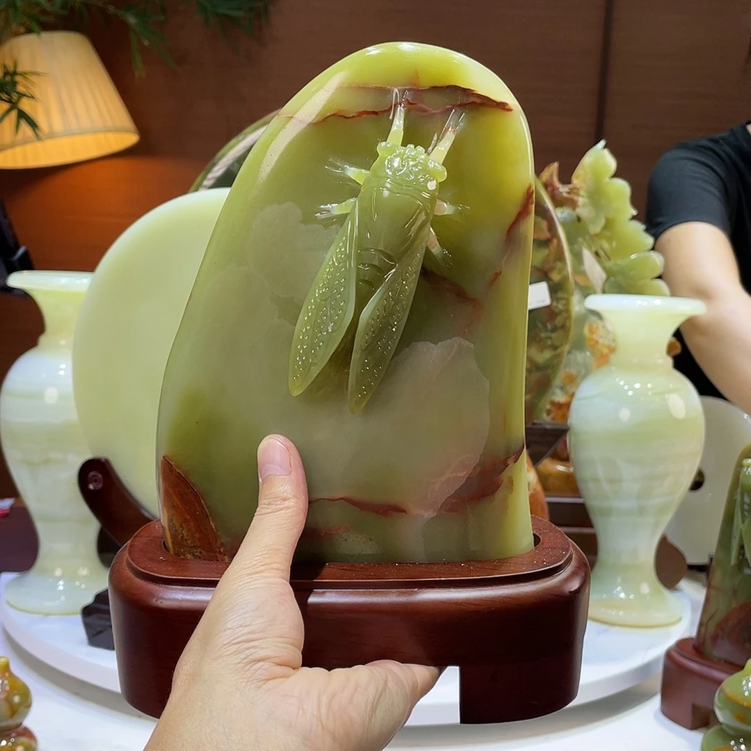 卞***玉玉精品天然玉石摆件一鸣惊人