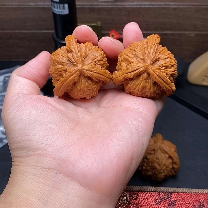 天***a把件文玩核桃白奔