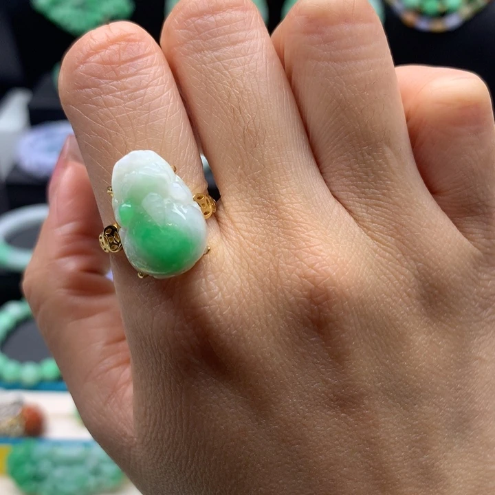 翡翠未镶嵌戒指翡翠貔貅戒指