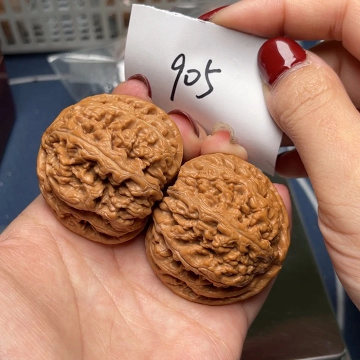 文玩核桃把件粗筋44