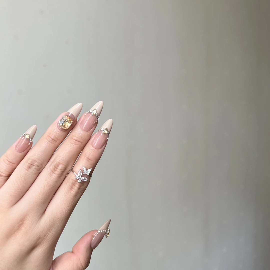 【实拍71】2025新款法式指甲贴片高级感穿戴甲显白带钻纯手工中长款