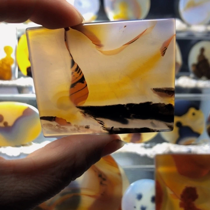 合金玛瑙/玉髓珠宝奇石73