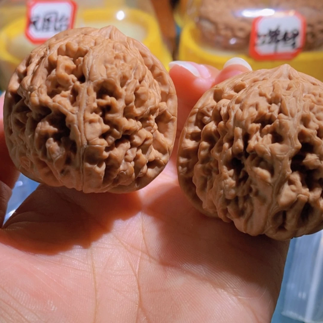 【闪购商品】文玩核桃吊坠S****d凤凰台